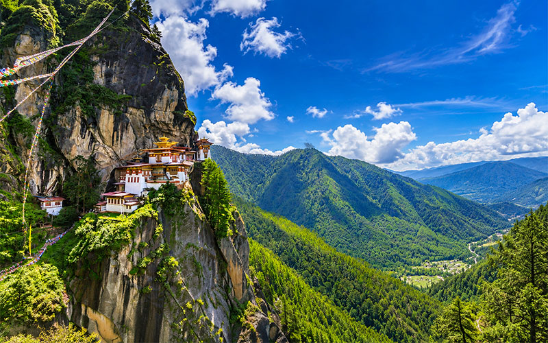 Thimphu, Paro