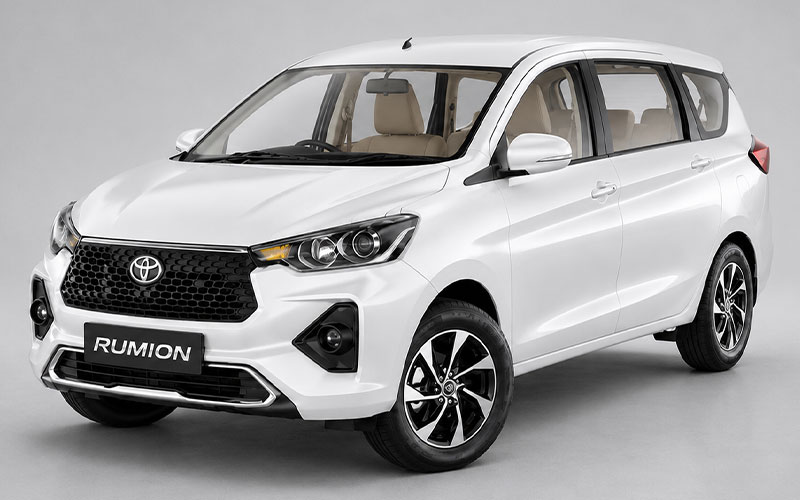 Toyota Rumion Car Rental